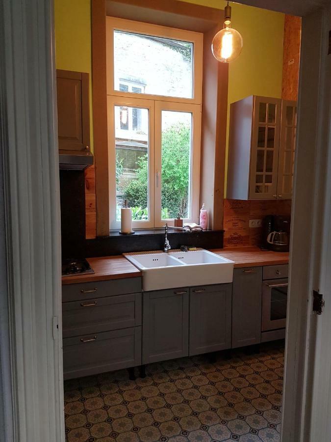 La Maison Du Maitre Dinant Bagian luar foto