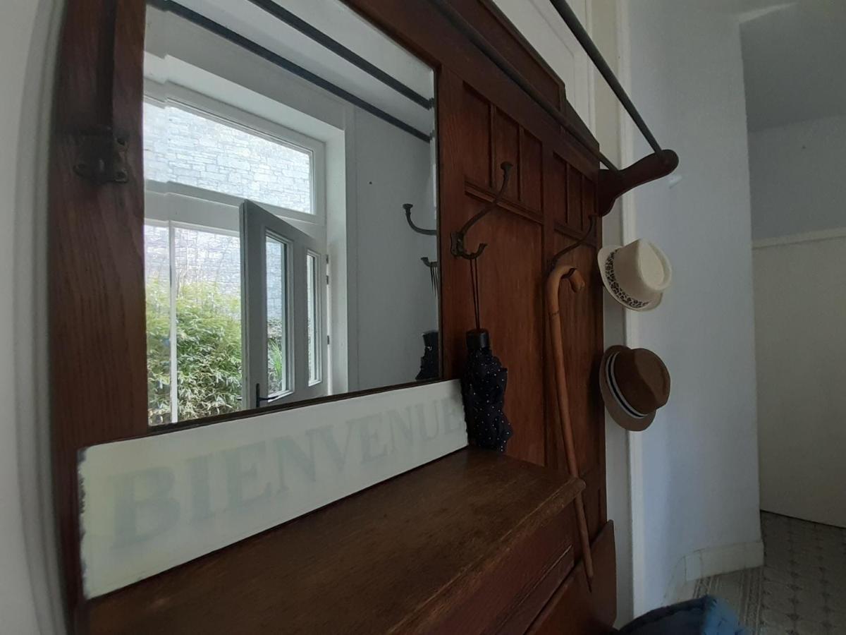 La Maison Du Maitre Dinant Bagian luar foto